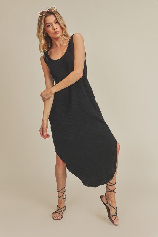 Aemi + Co Daisy Sleeveless Rounded Slit Hem Long Dress