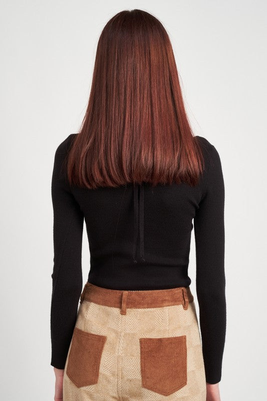 Emory Park Contemporary LONG SLEEVE BUSTIER STYLE CROP TOP