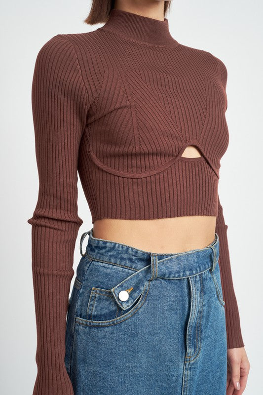 Emory Park MOCK NECK CROP TOP WITH CUT OUT