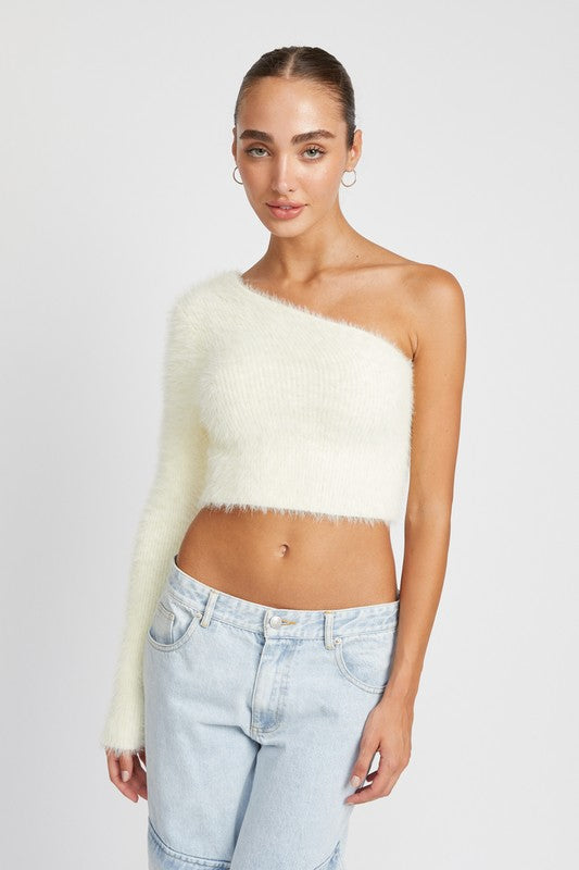 Emory Park ONE SHOULDER FLUFFY SWEATER TOP