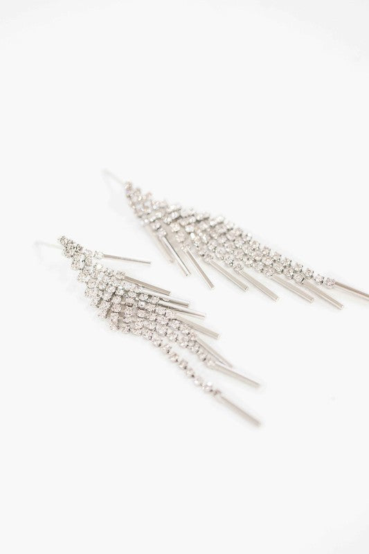 Lovoda Expression Dangle Earrings