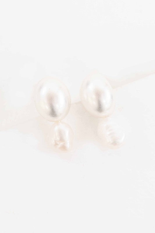 Lovoda Double Pearl Earrings