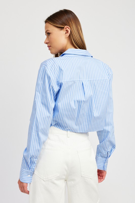 Emory Park STRIPED CROPPED SHIRT WITH CUT EDGE
