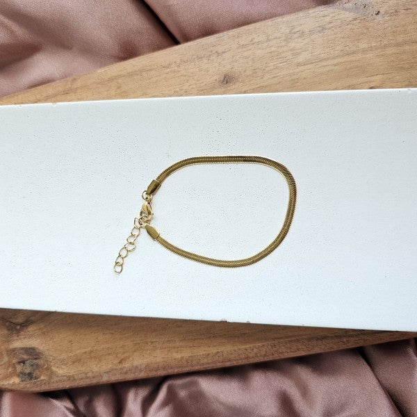 Spiffy & Splendid Luxe Gold Herringbone Bracelet