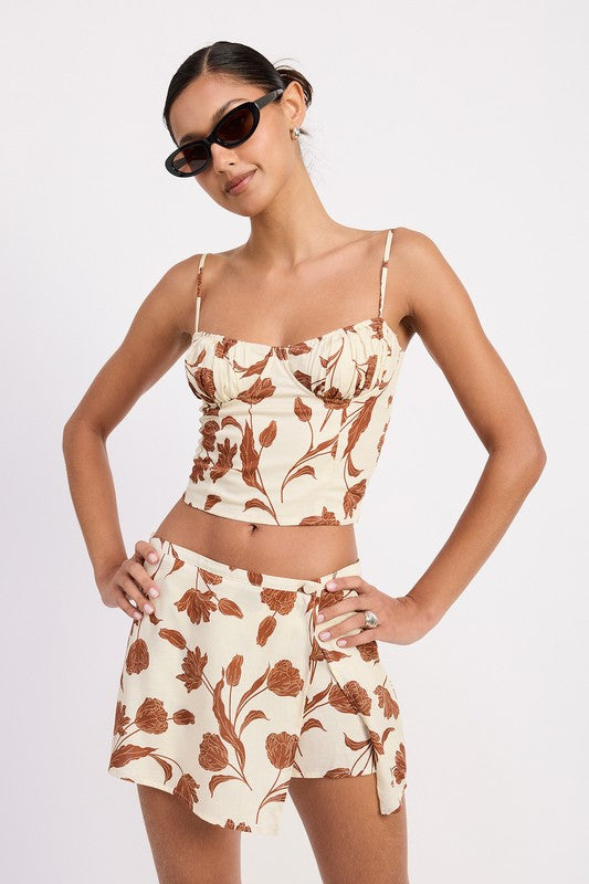 Emory Park RUCHED FLORAL SWEETHEART CROP TOP
