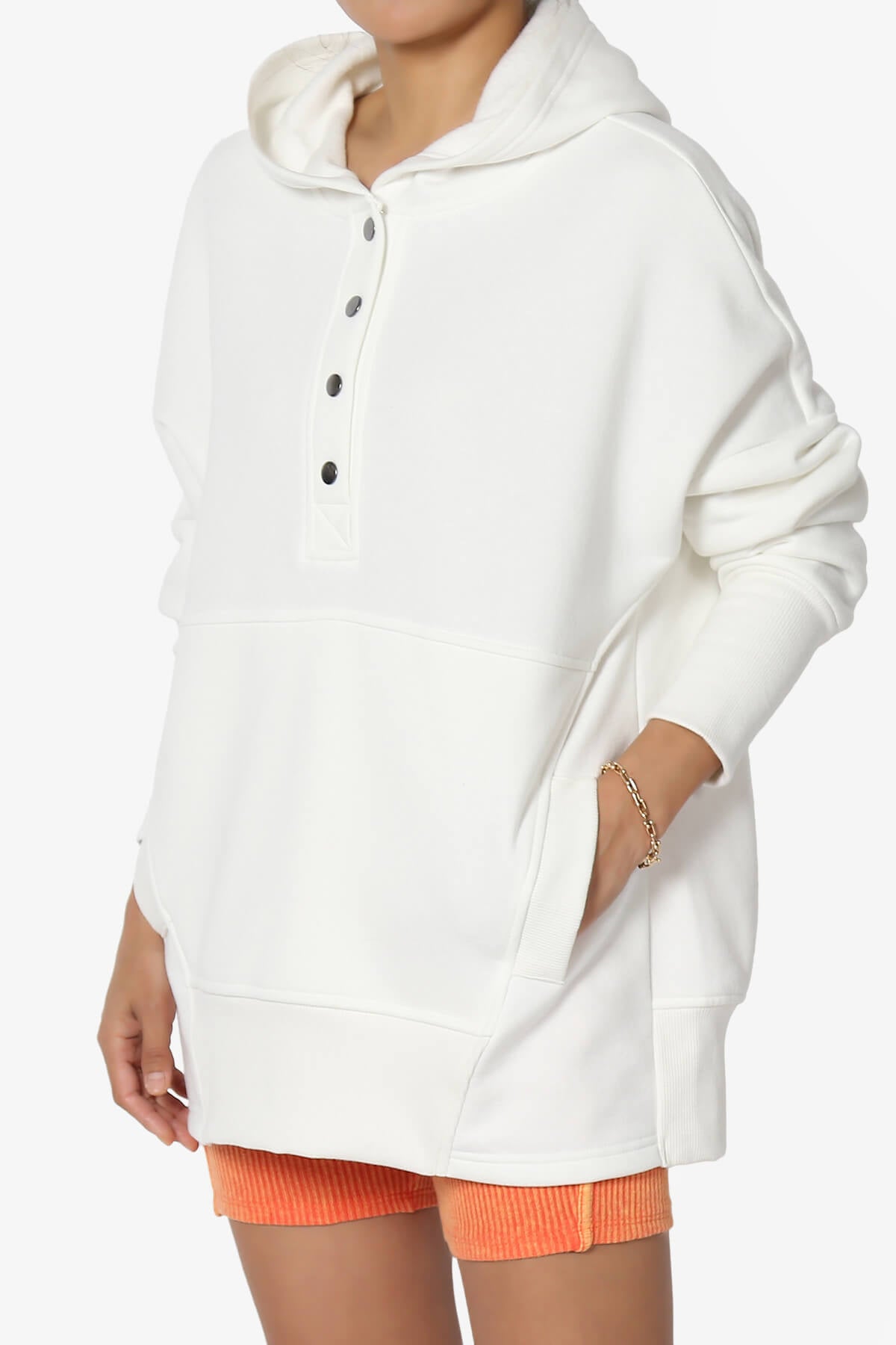 Destene Button V-Neck Hoodie OFF WHITE_3