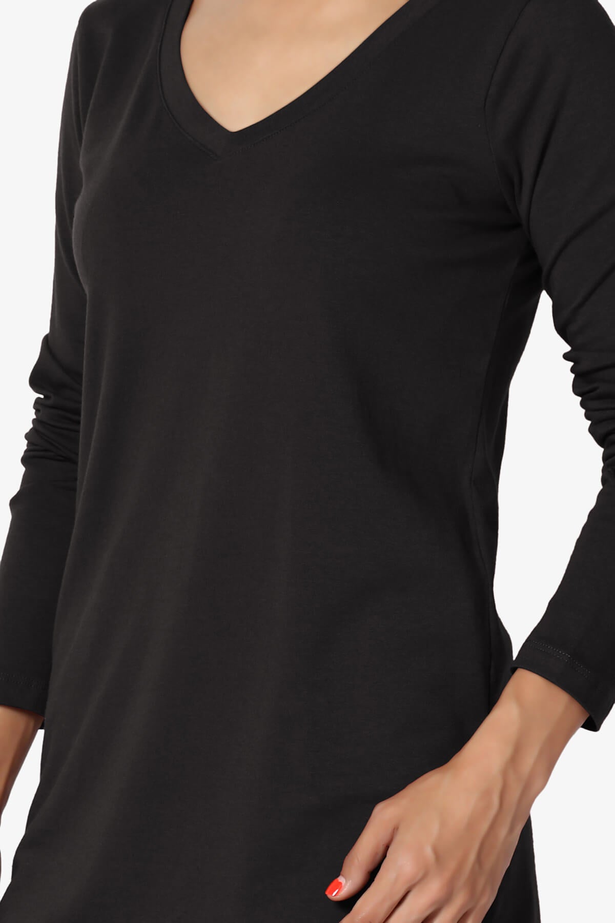 Lasso Cotton V-Neck Long Sleeve Tee BLACK_5