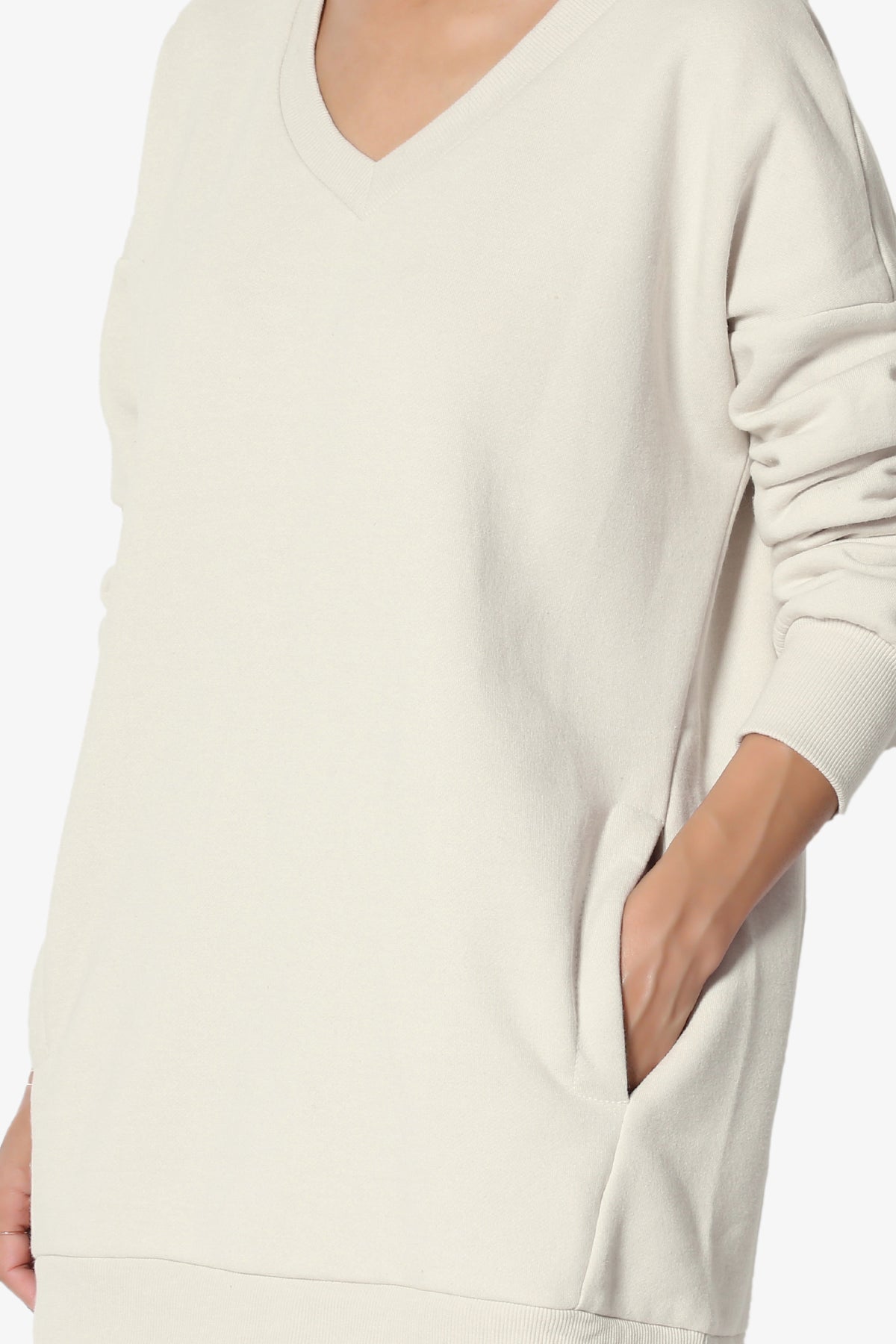 Accie V-Neck Pullover Sweatshirts PLUS