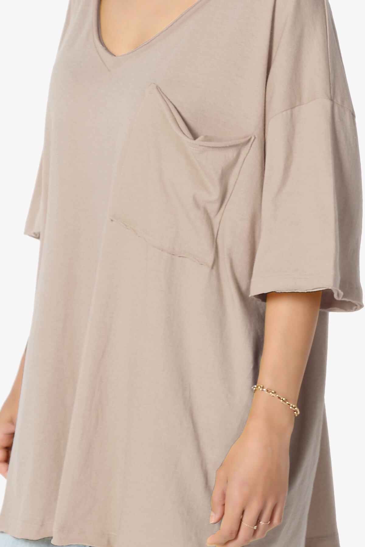Charlie V Neck Pocket Boyfriend Tee LIGHT MOCHA_5