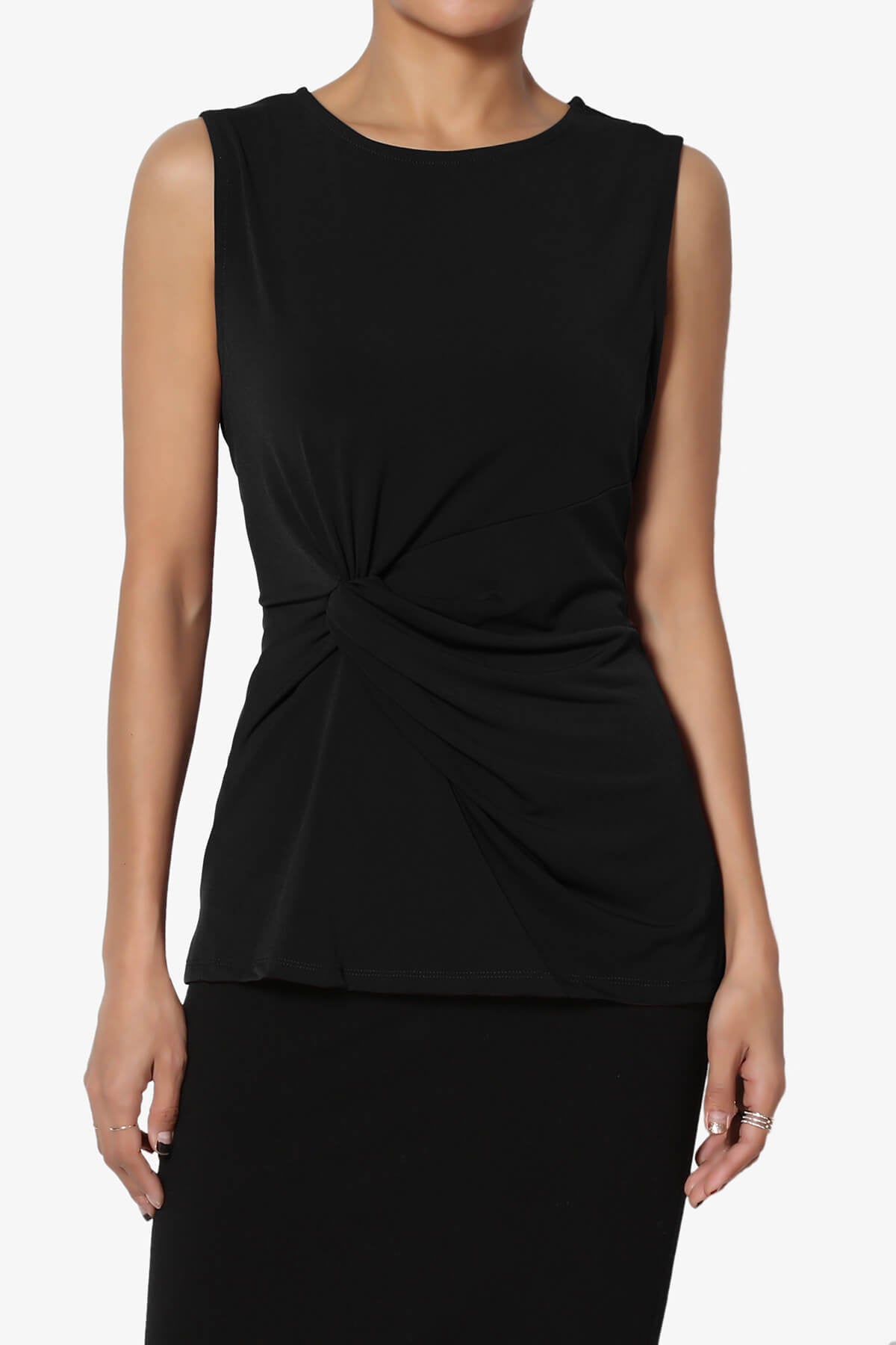 Qutie Knot Front Tank Top BLACK_1