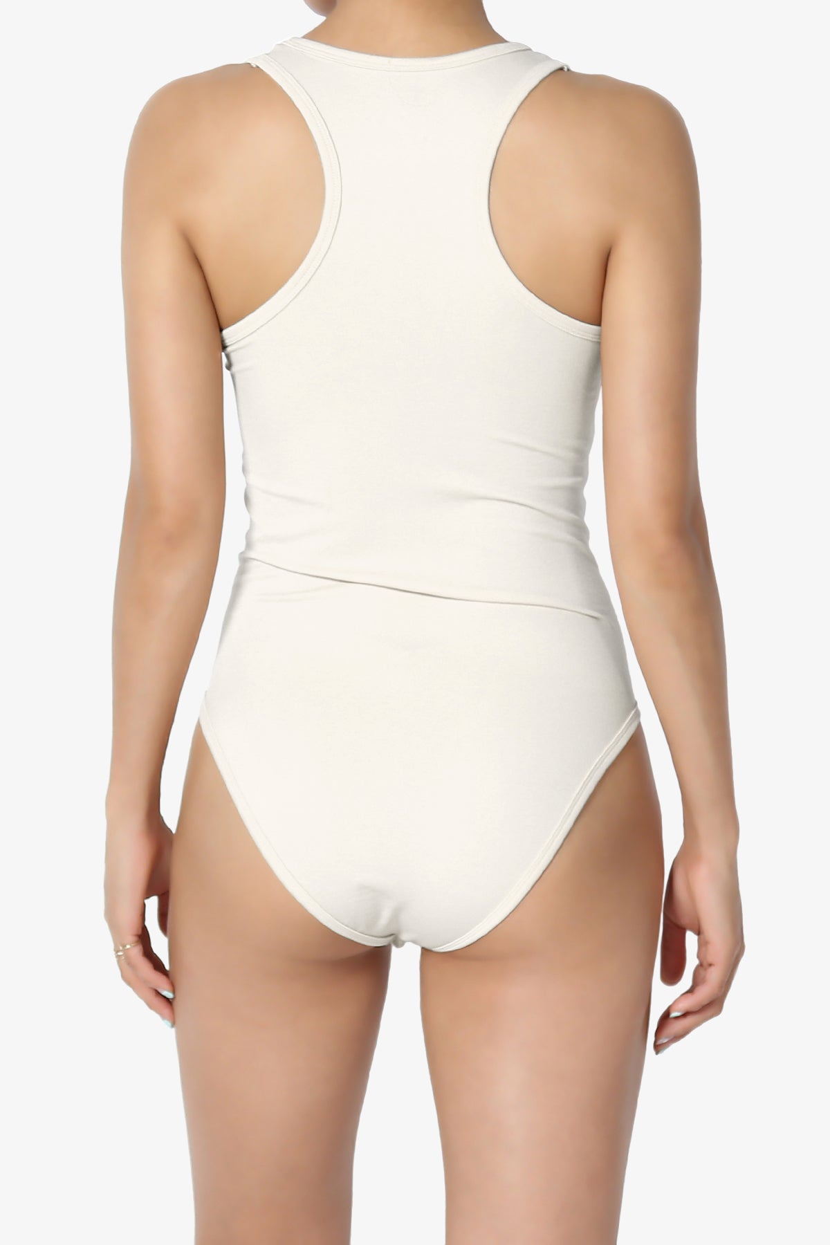 Rego Sleeveless Scoop Neck Seamless Bodysuit