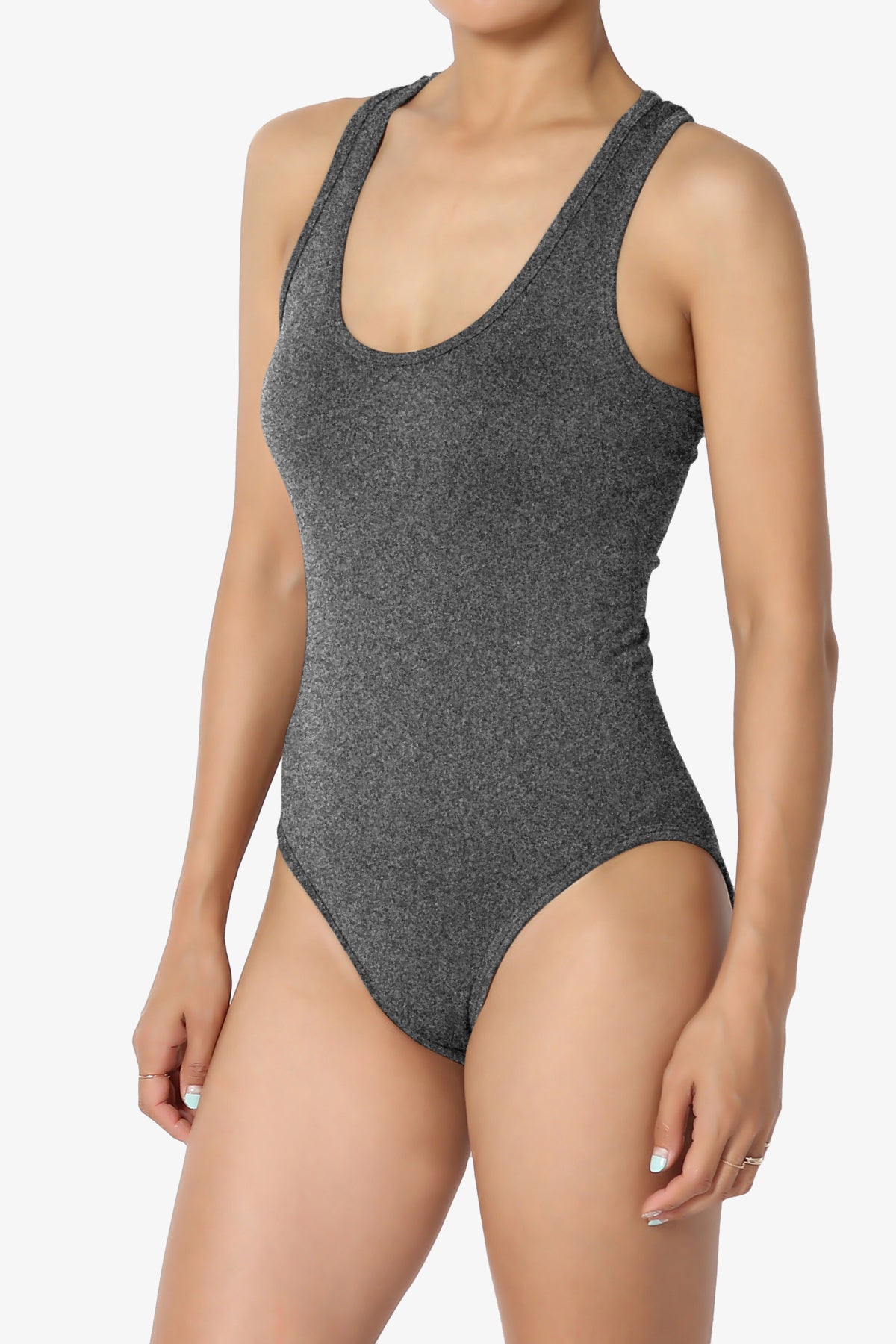 Rego Sleeveless Scoop Neck Seamless Bodysuit