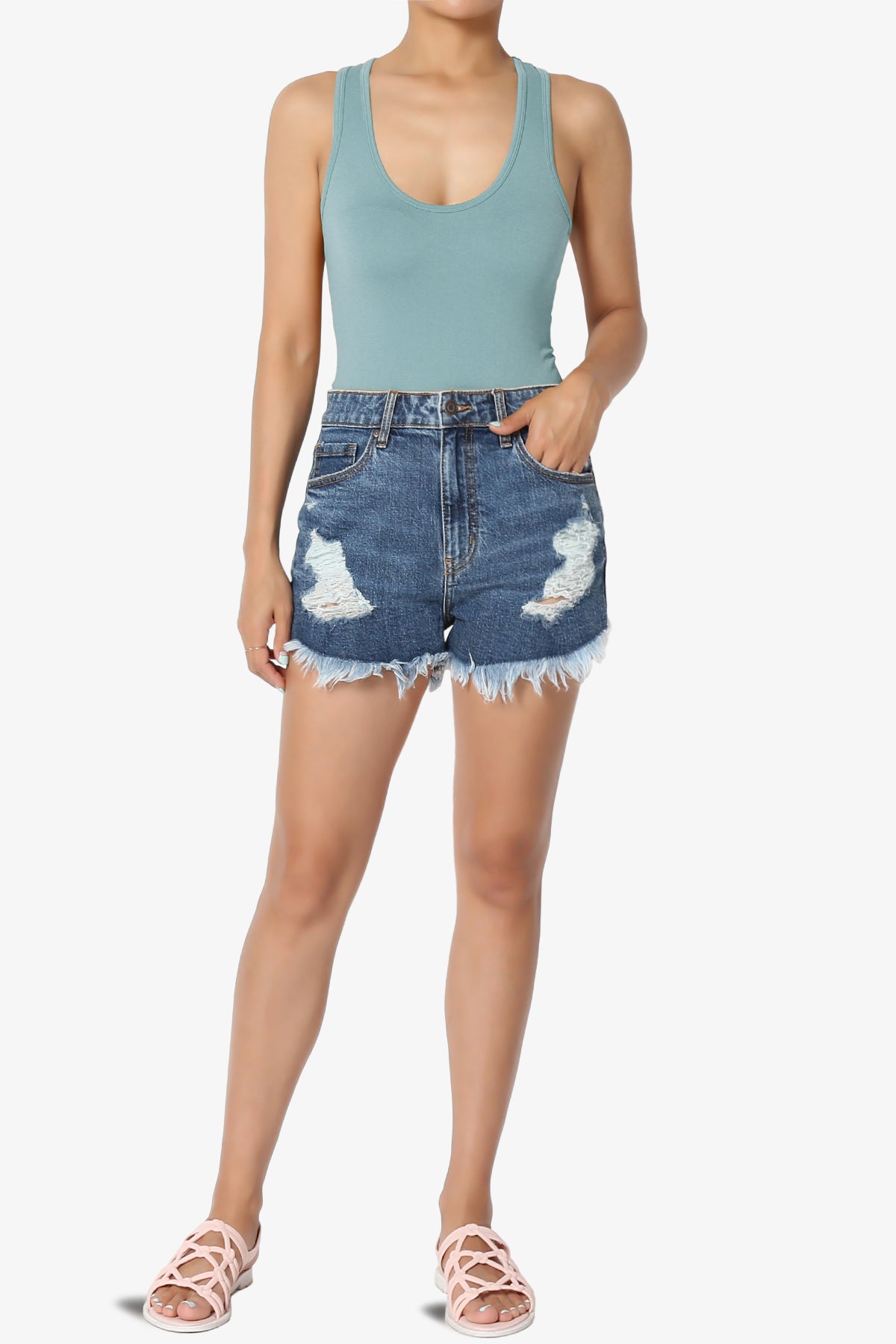 Rego Sleeveless Scoop Neck Seamless Bodysuit