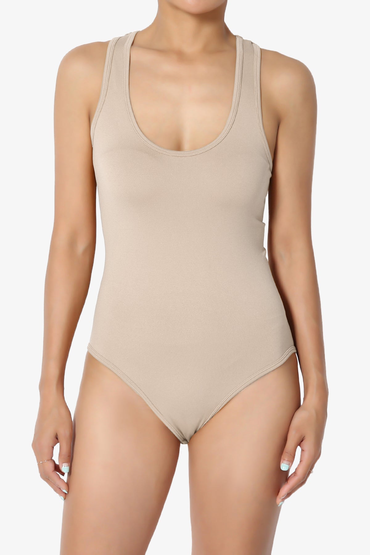 Rego Sleeveless Scoop Neck Seamless Bodysuit