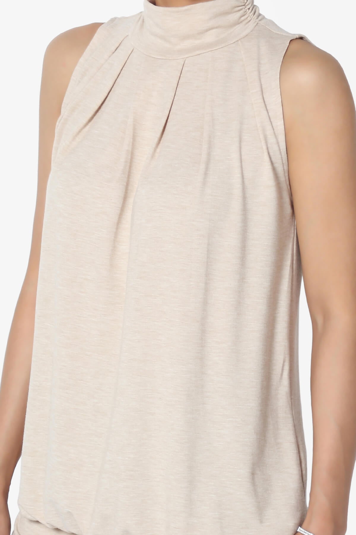 Jibbitz Sleeveless Mock Neck Pleated Top HEATHER BEIGE_5