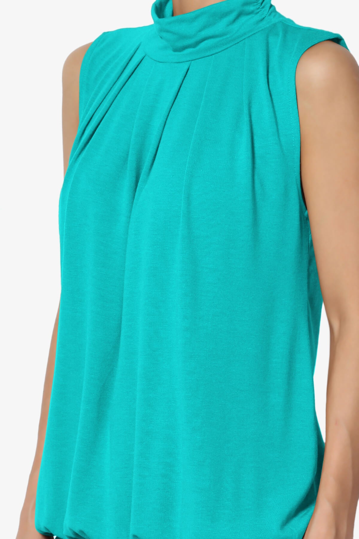 Jibbitz Sleeveless Mock Neck Pleated Top ICE BLUE_5
