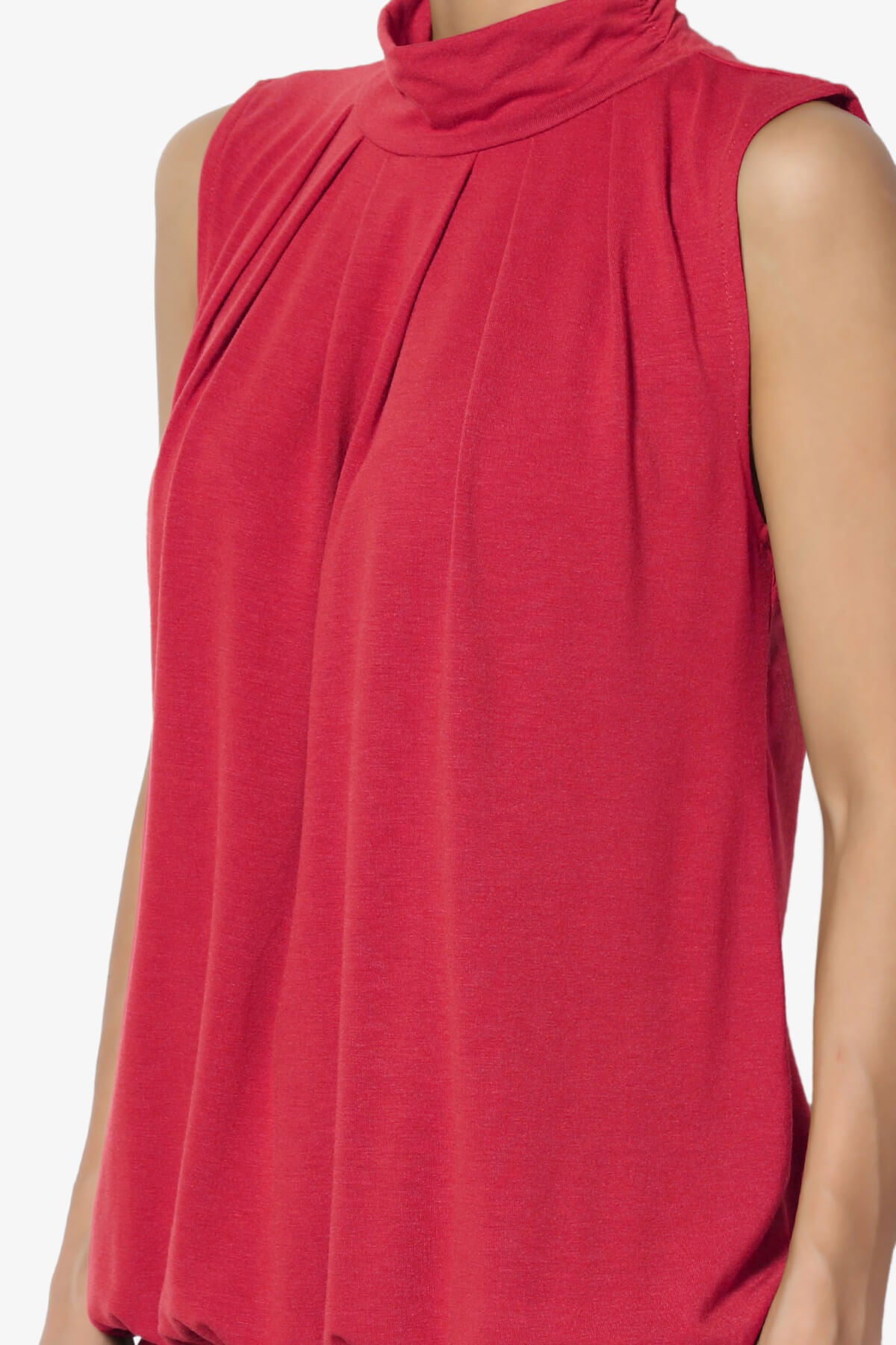 Jibbitz Sleeveless Mock Neck Pleated Top RED_5