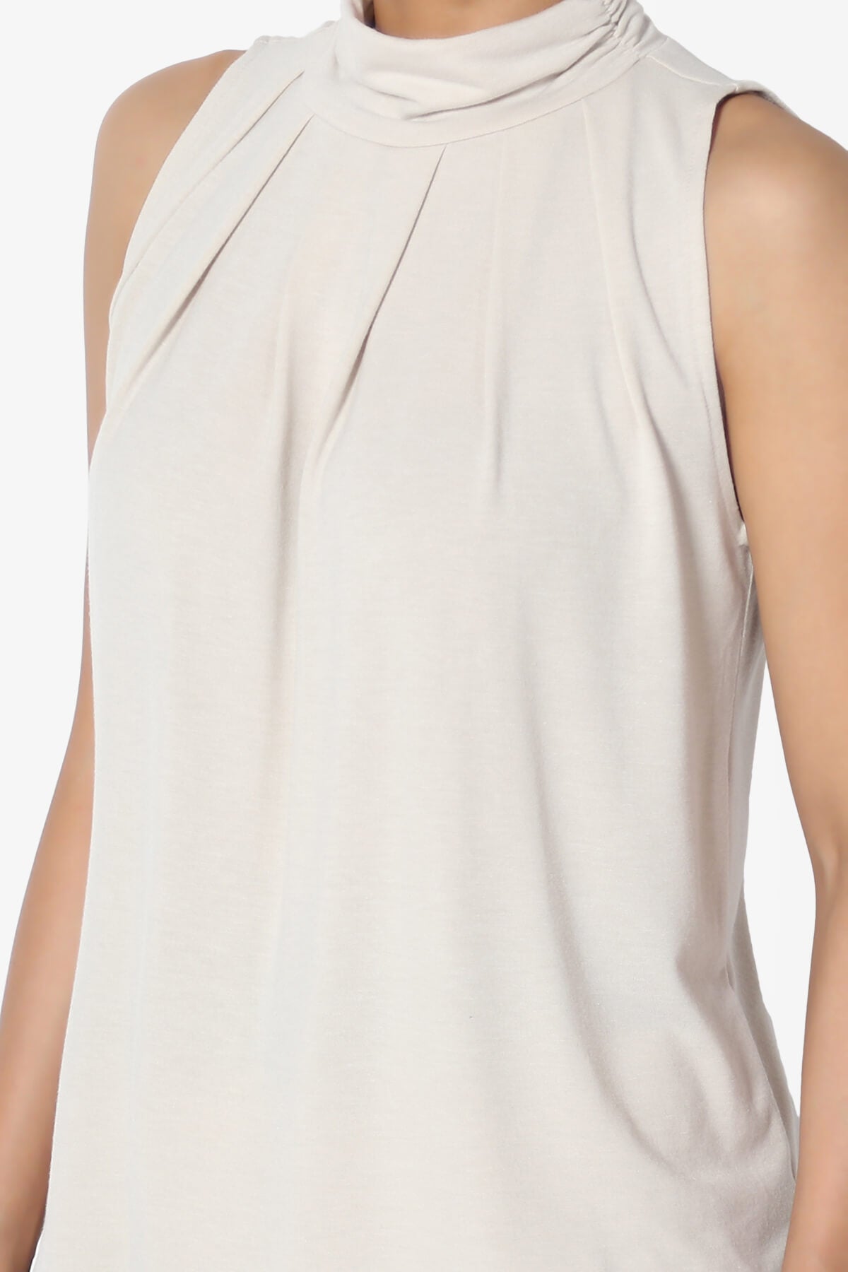 Jibbitz Sleeveless Mock Neck Pleated Top SAND BEIGE_5
