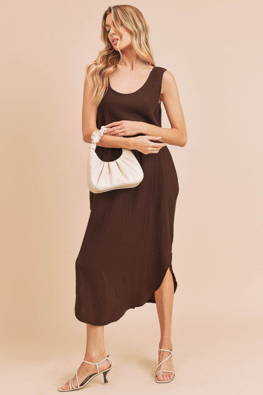 Aemi + Co Daisy Sleeveless Rounded Slit Hem Long Dress