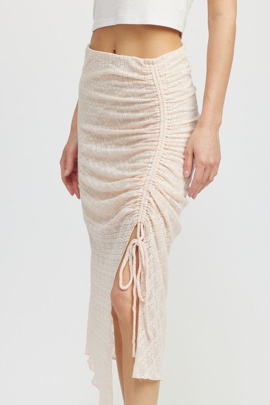 Emory Park RUCHED LACE SKIRT WITH HIGH SLIT