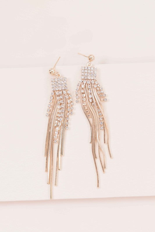 Lovoda First Class Shimmer Earrings