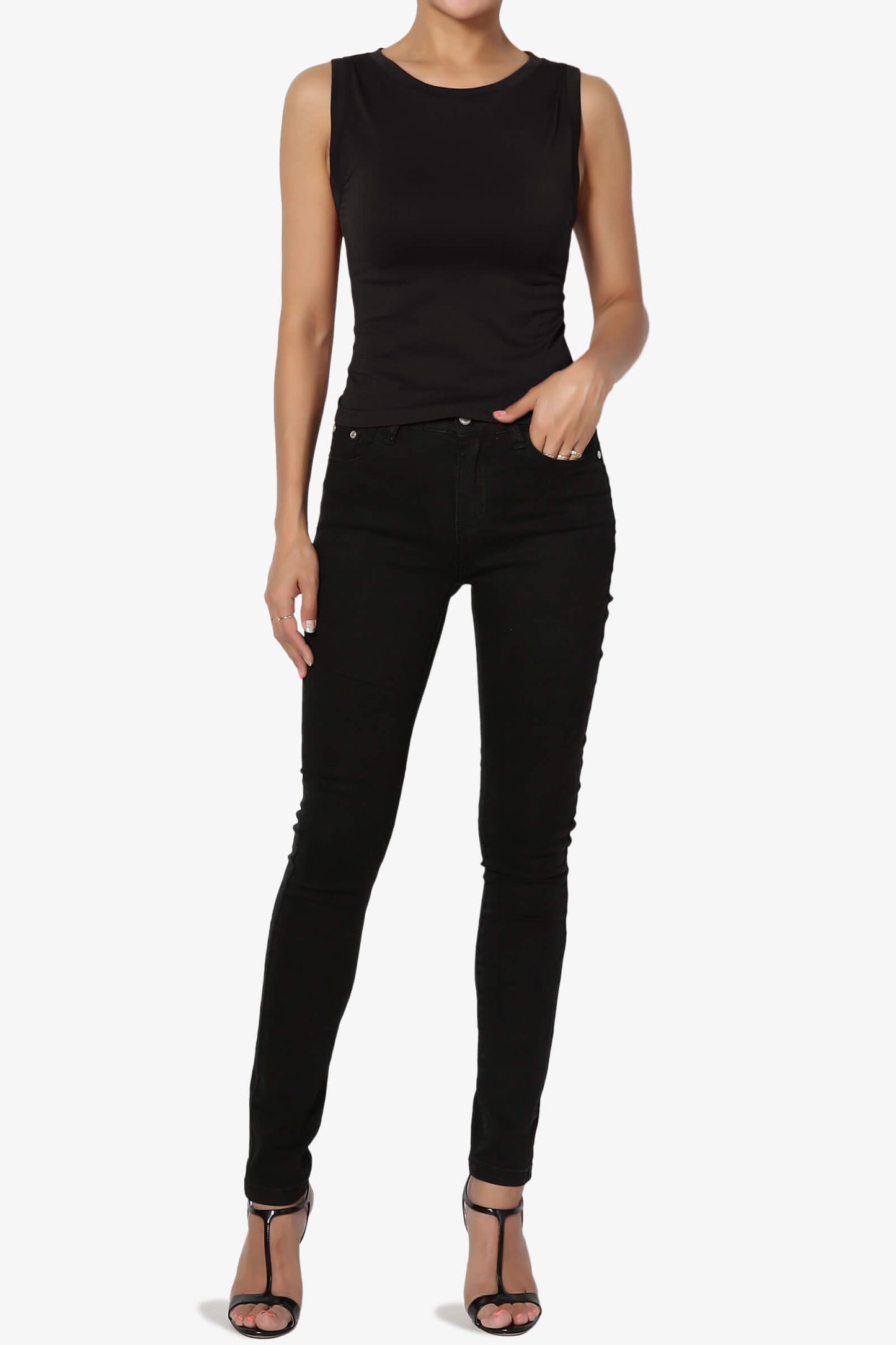 Aika Seamless Crop Tank Top BLACK_6