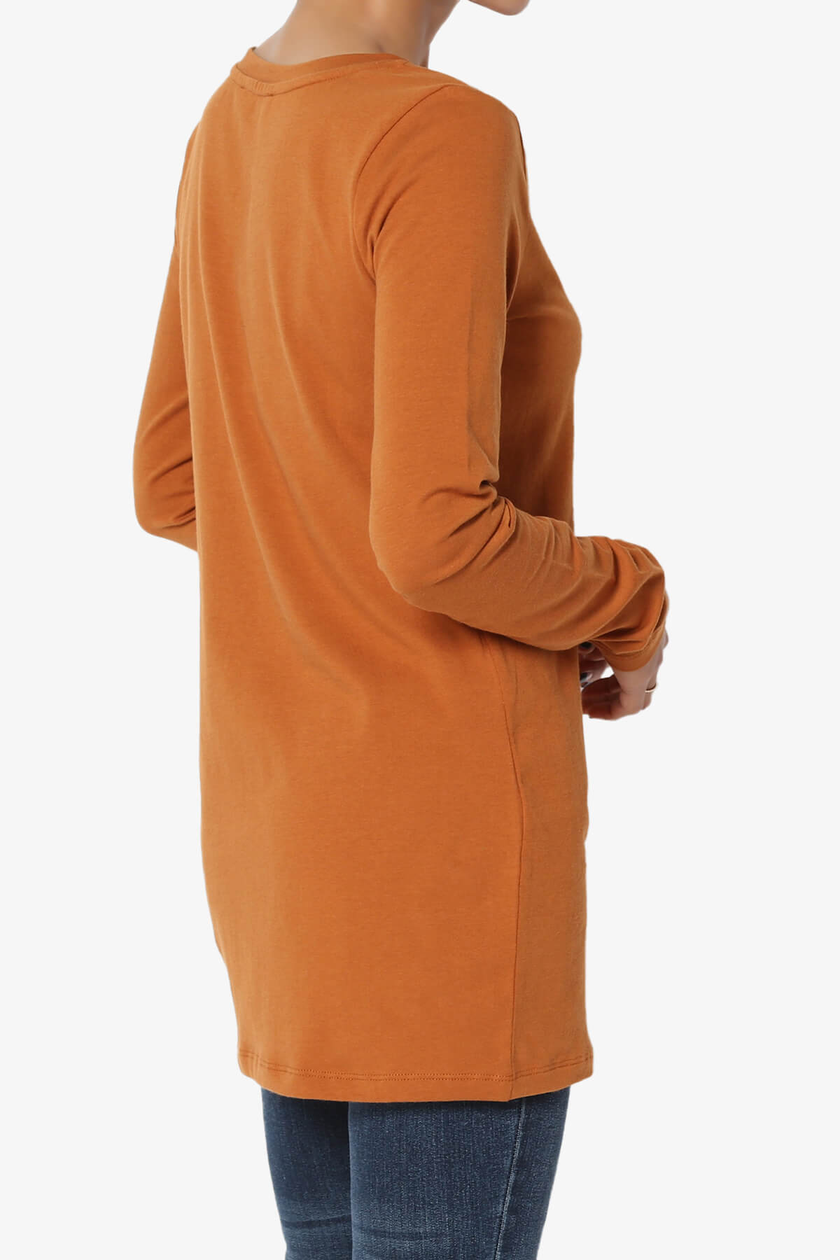 Lasso Cotton V-Neck Long Sleeve Tee ALMOND_4