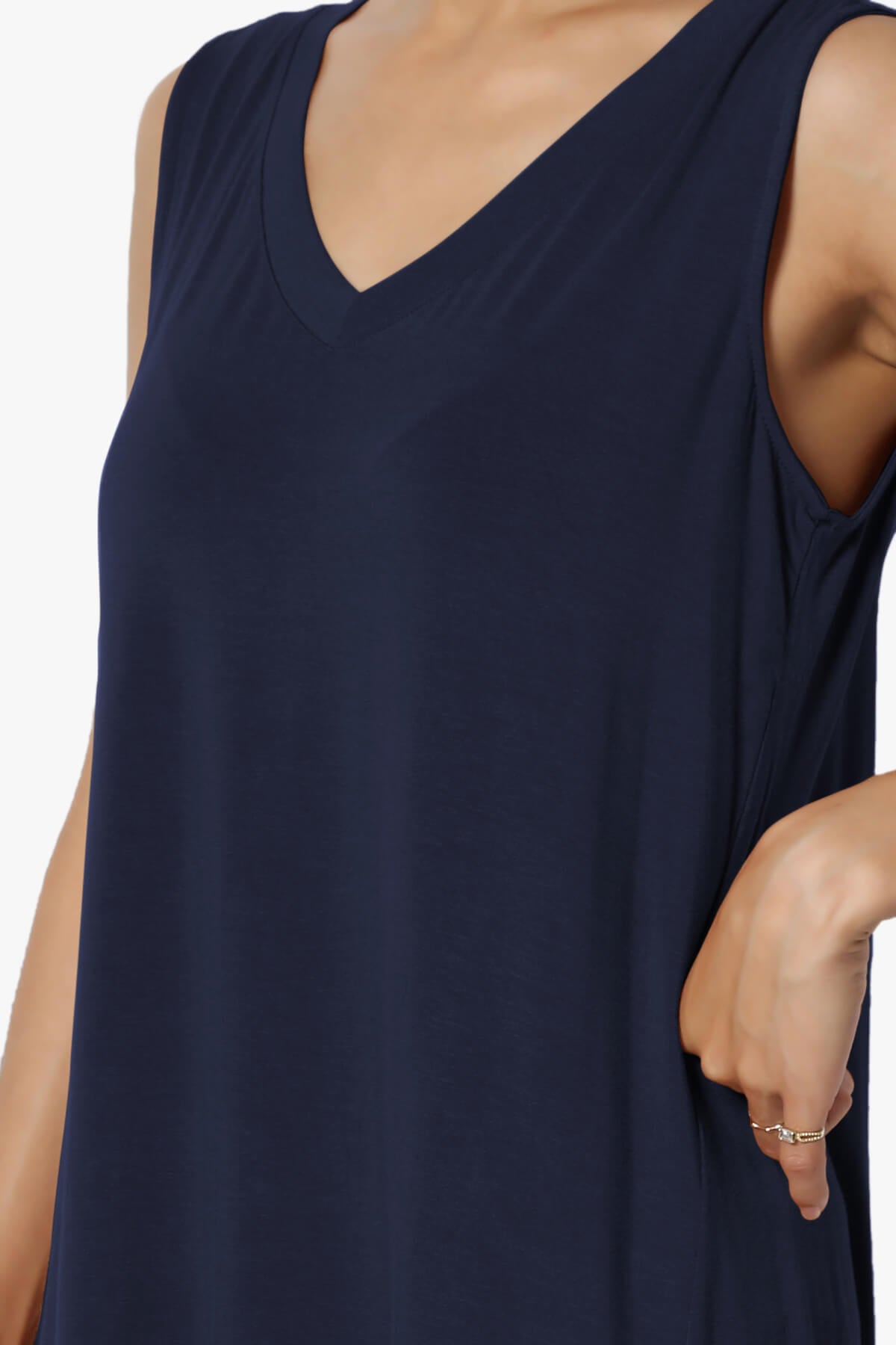 Myles Sleeveless V-Neck Luxe Jersey Top NAVY_5