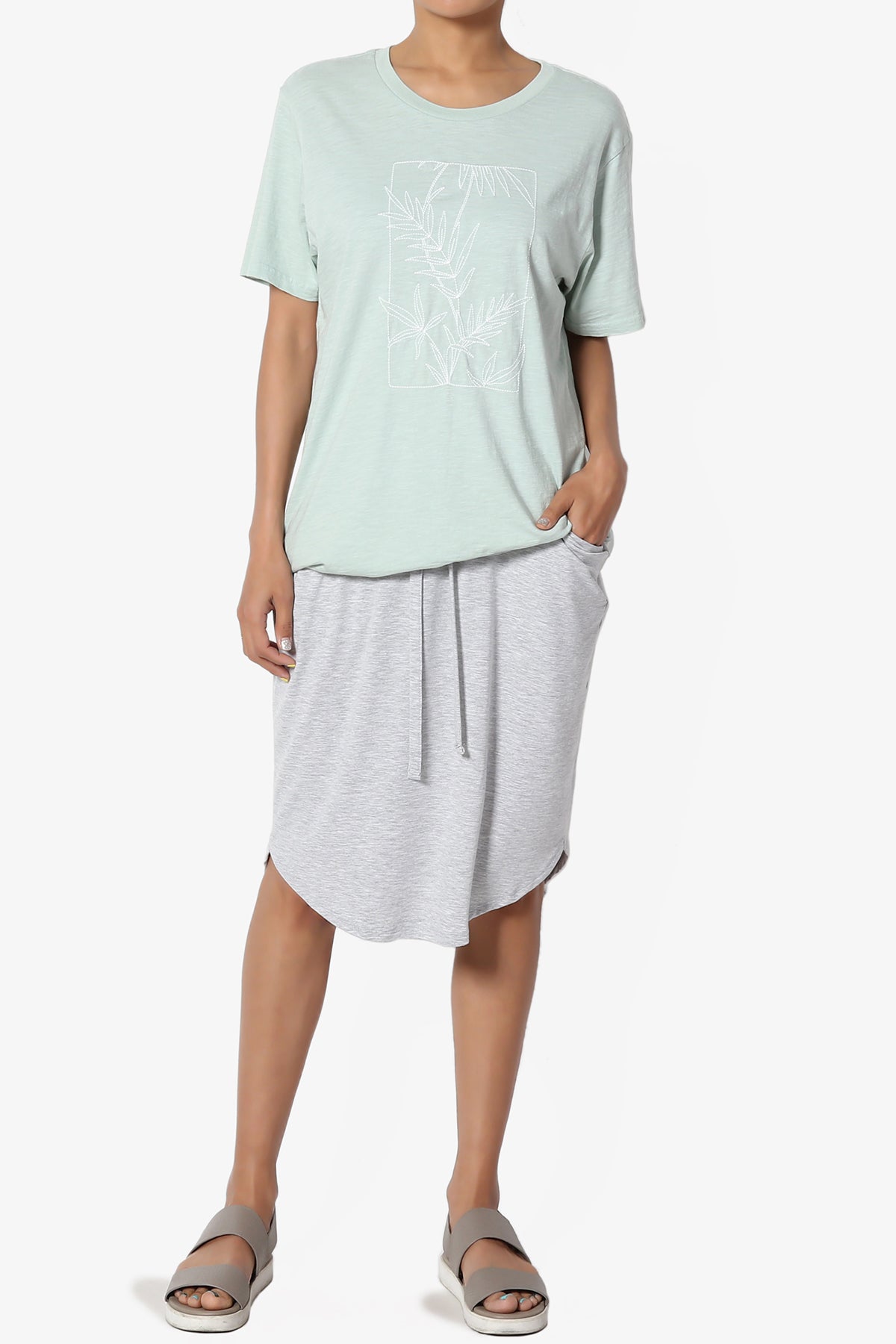 Botenical Embroidered Short Sleeve Tee