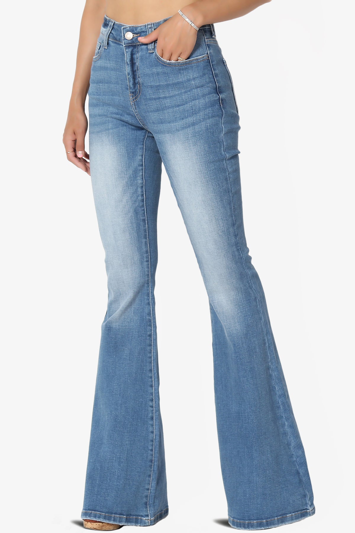 Pastry Washed High Rise Flared Jeans in Medium