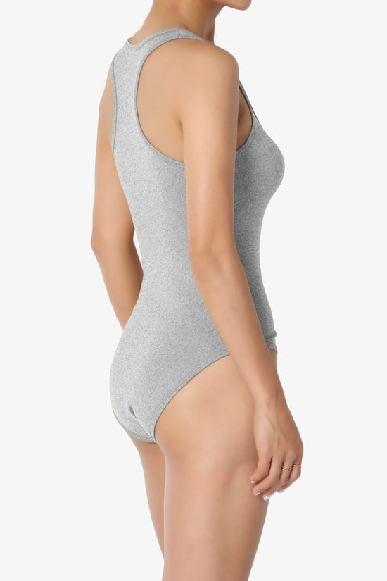 Rego Sleeveless Scoop Neck Seamless Bodysuit